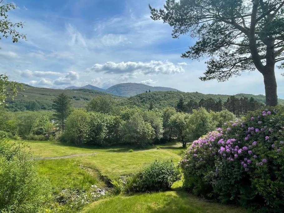 1 Bedroom With Mountain & Loch Views - Quiet Location Between Glencoe & Ben Nevis Дом отдыха *