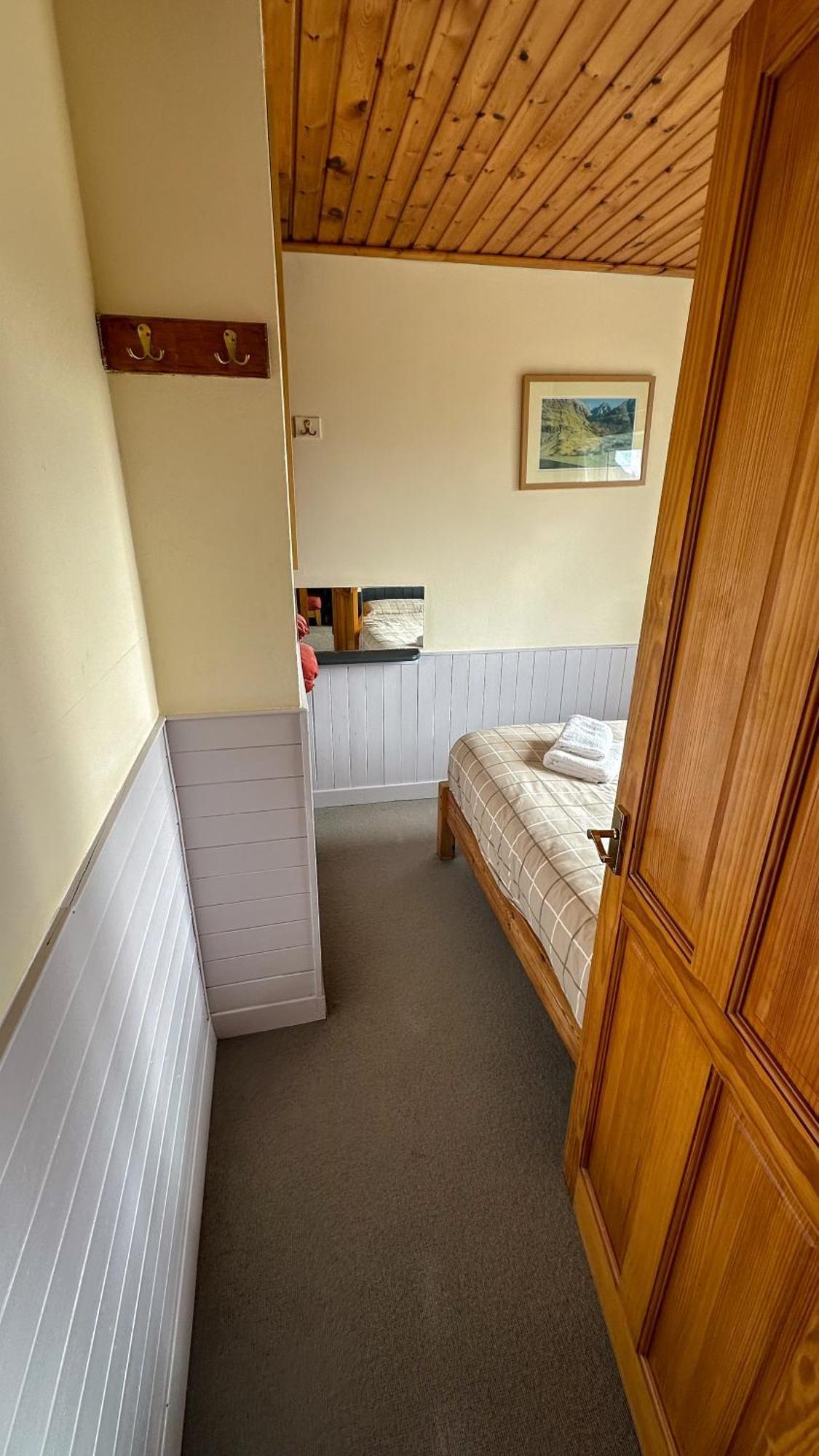 Дом отдыха 1 Bedroom With Mountain & Loch Views - Quiet Location Between Glencoe & Ben Nevis Corran (Lochaber, Highlands)
